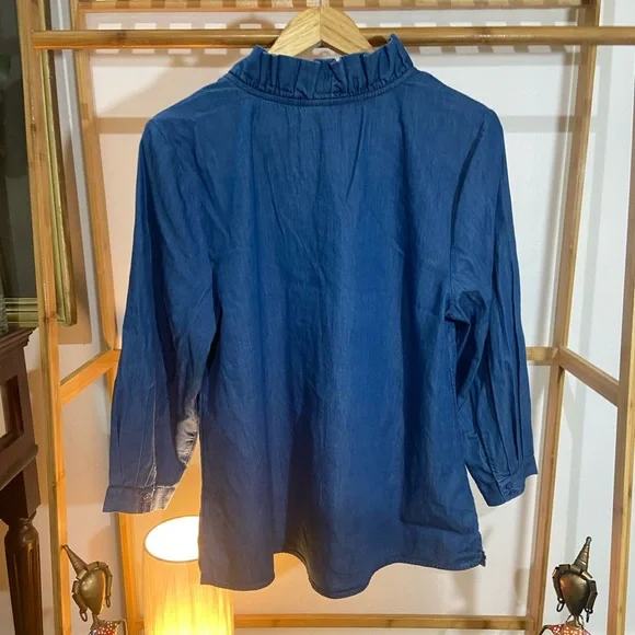 Crown & Ivy Denim Tops. Size- L - Picture 6 of 11